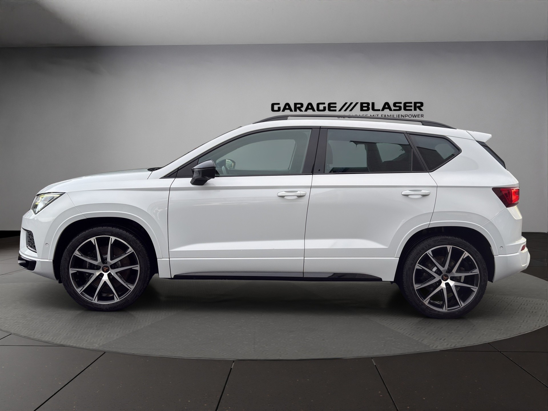 CUPRA Ateca 2.0TSI 4Drive DSG-showroom-element-1