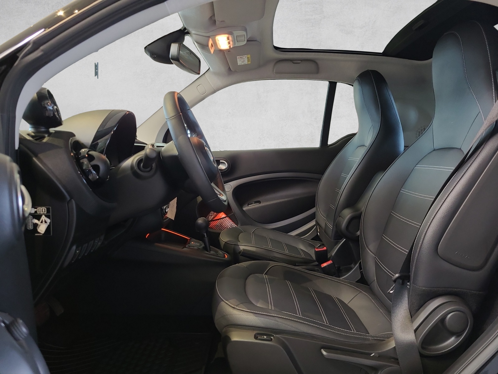 SMART Fortwo Coupé prime C453-image-10
