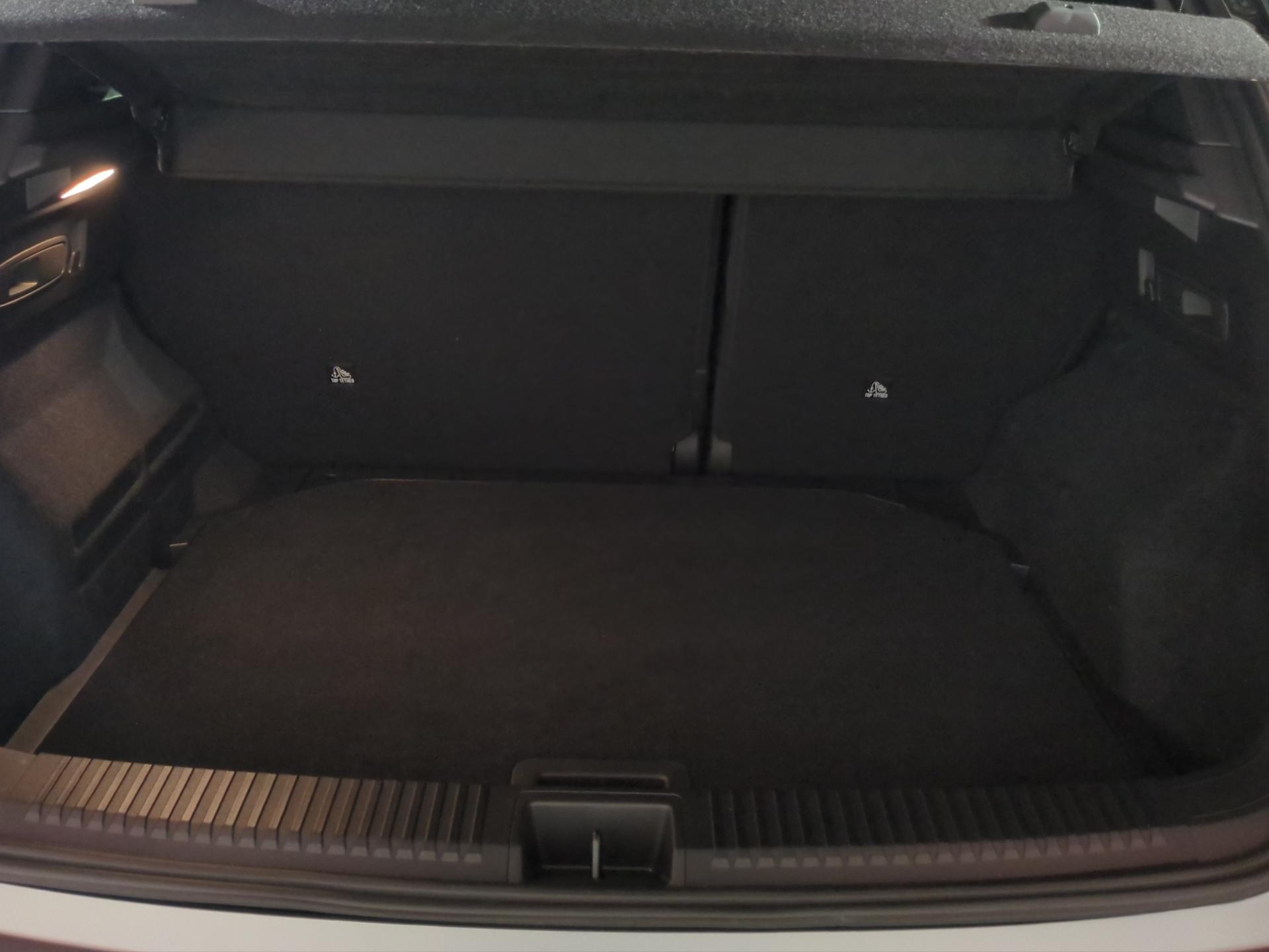 RENAULT Austral 1.2 HEV 200 esprit Alpine A-image-15
