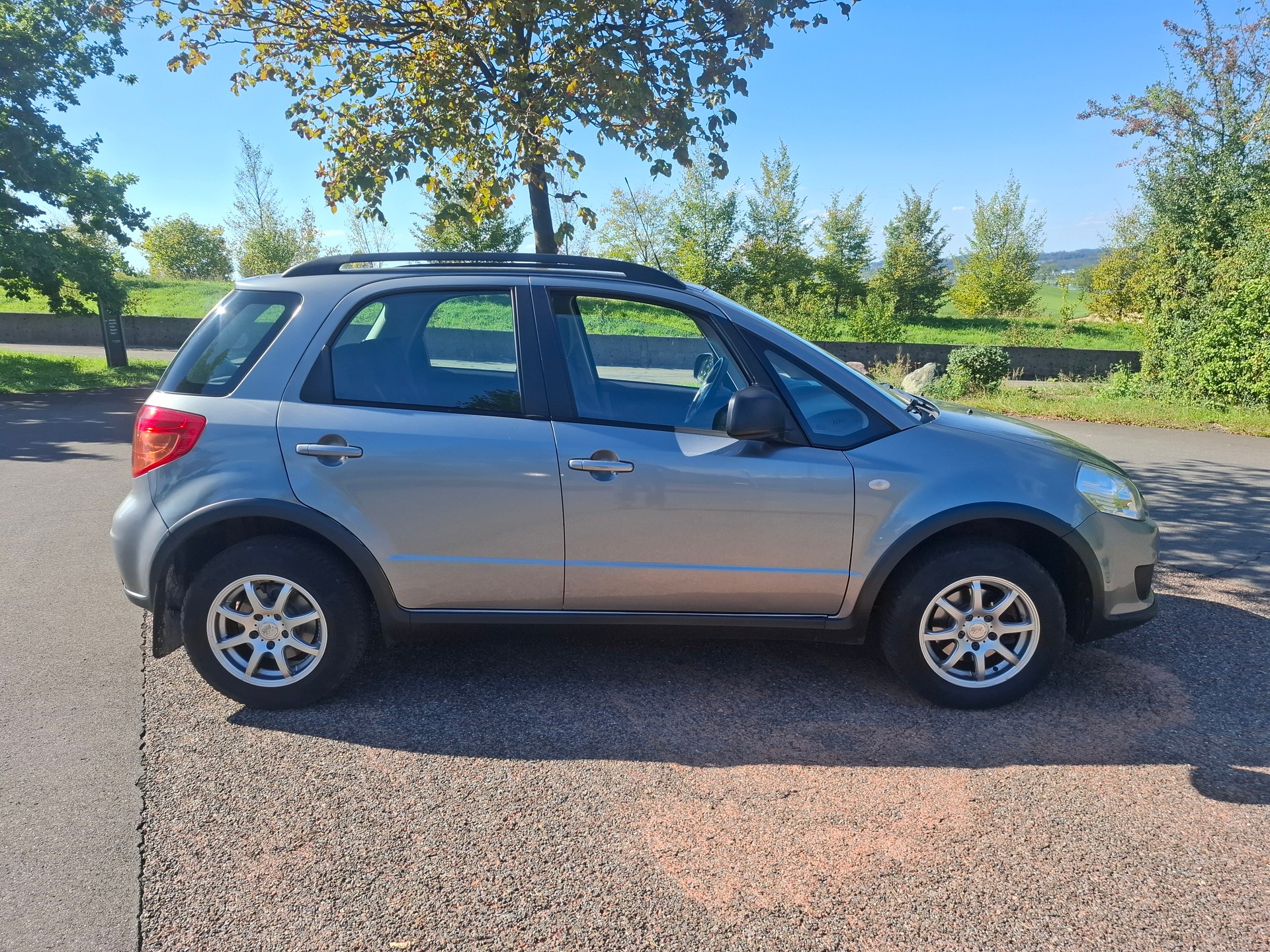 SUZUKI SX4 1.6 16V GL 4WD-image-4