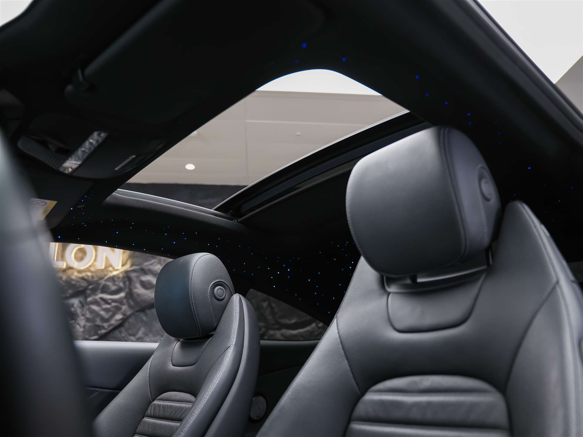 MERCEDES-BENZ C 200 Coupé 4Matic AMG Line 9G-Tronic *CH-Fahrzeug*Sternen Himmel*Panorama*Sitzbelüftung*-image-10