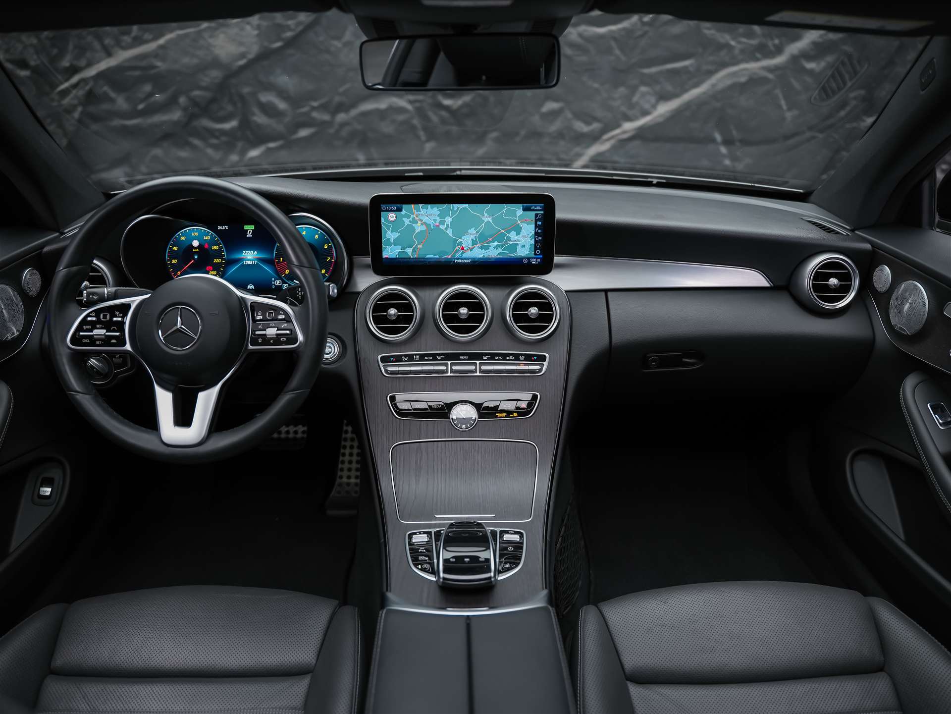 MERCEDES-BENZ C 200 Coupé 4Matic AMG Line 9G-Tronic *CH-Fahrzeug*Sternen Himmel*Panorama*Sitzbelüftung*-image-16