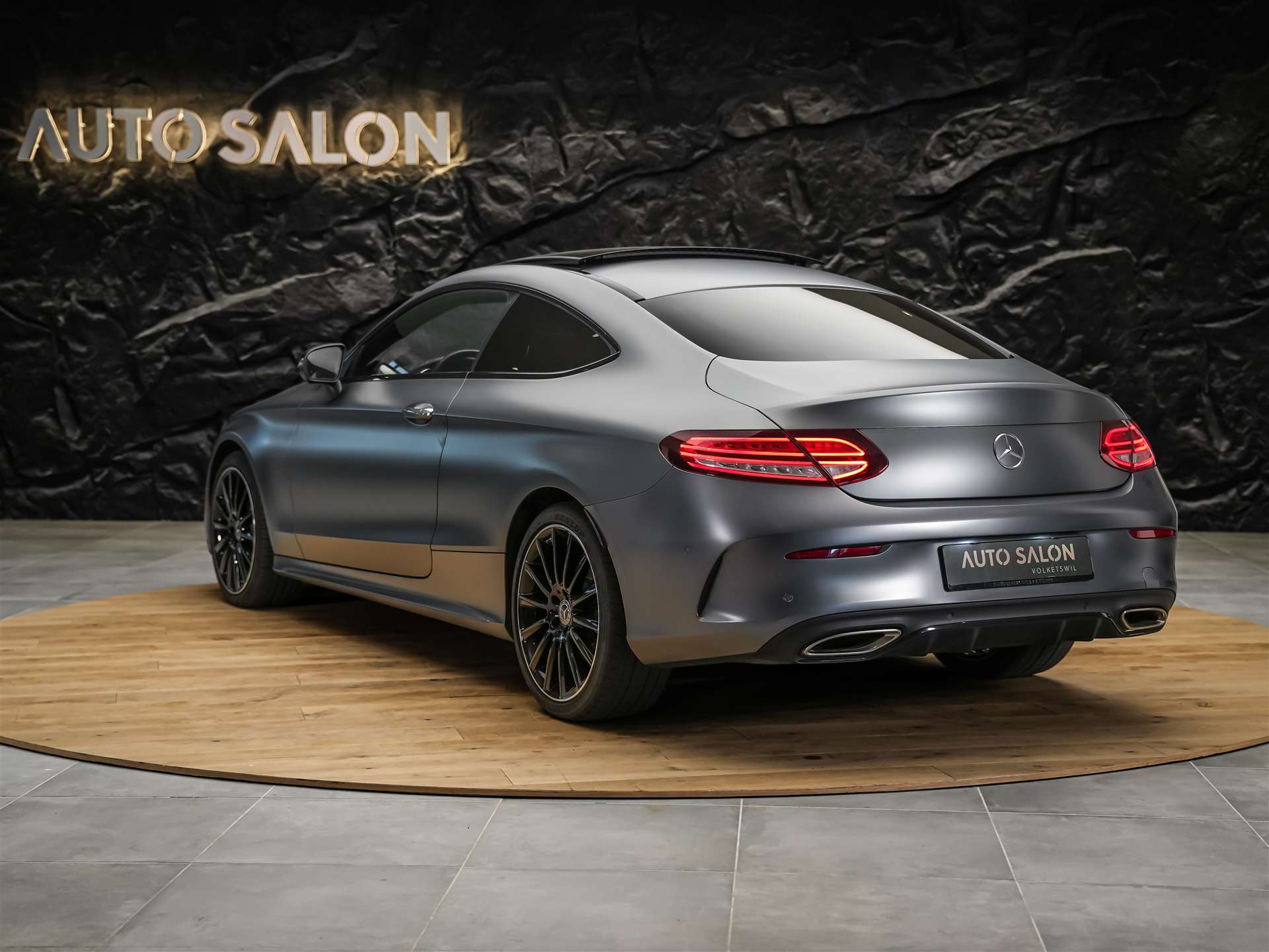 MERCEDES-BENZ C 200 Coupé 4Matic AMG Line 9G-Tronic *CH-Fahrzeug*Sternen Himmel*Panorama*Sitzbelüftung*-image-2
