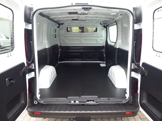 RENAULT Trafic 2.0 Blue dCi 130 Advance L1H1 EN-image-9