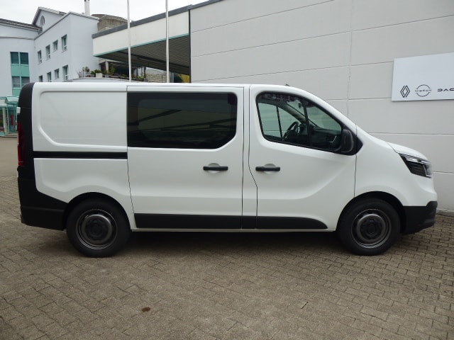 RENAULT Trafic 2.0 Blue dCi 130 Advance L1H1 EN-image-12