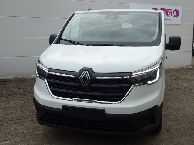 RENAULT Trafic 2.0 Blue dCi 130 Advance L1H1 EN-image-0