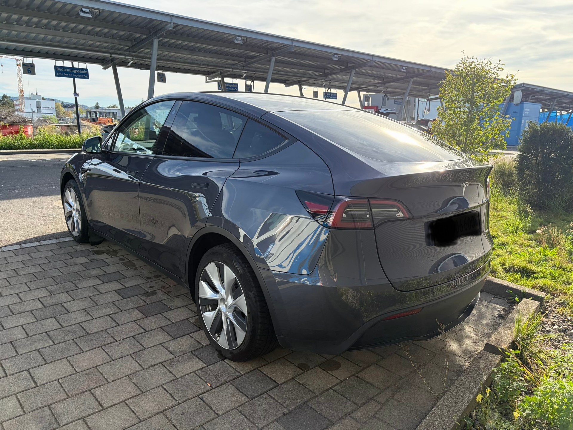 TESLA Long Range D-image-2