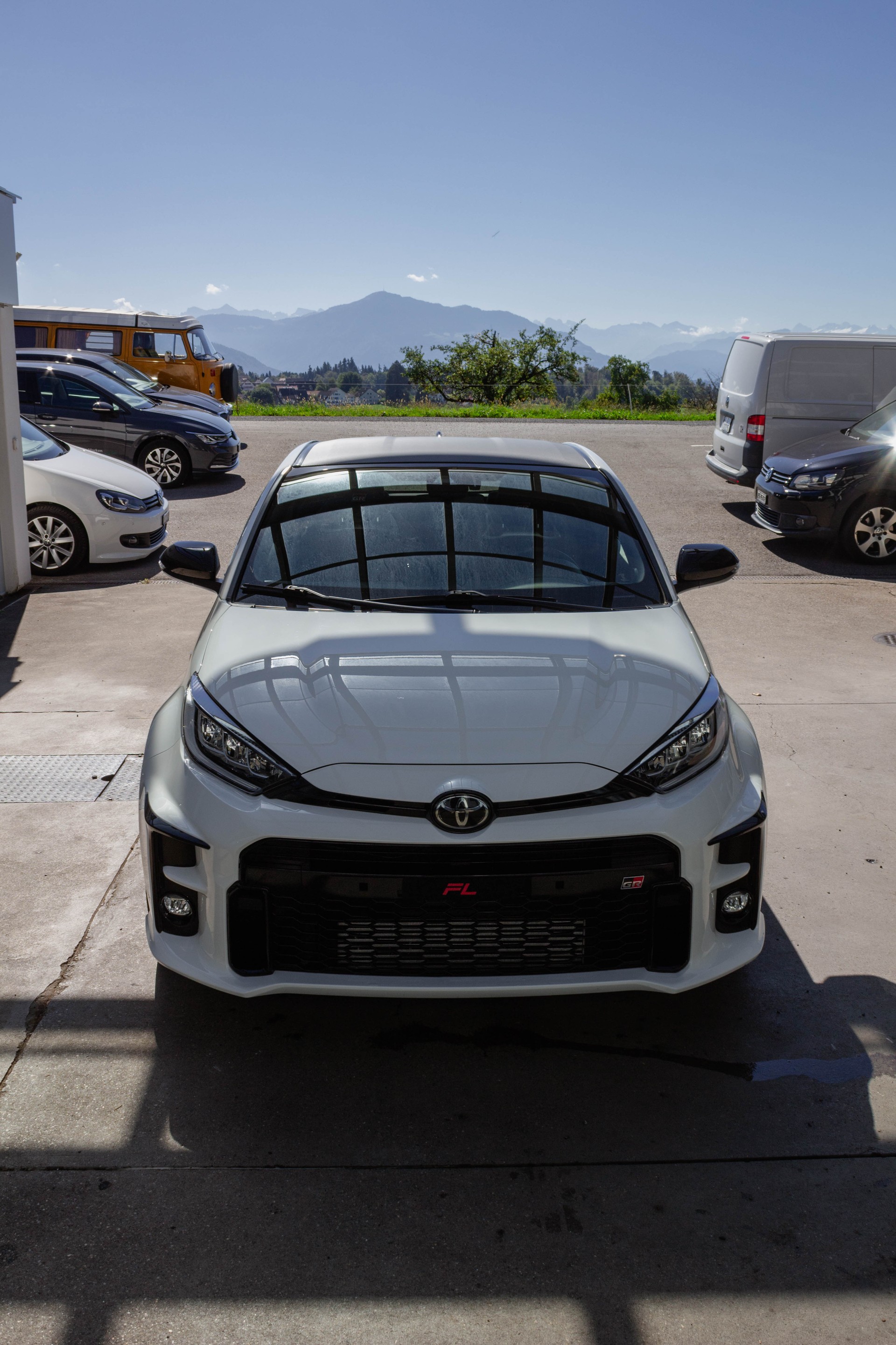 TOYOTA 1.6 Turbo Sport 4x4-image-0