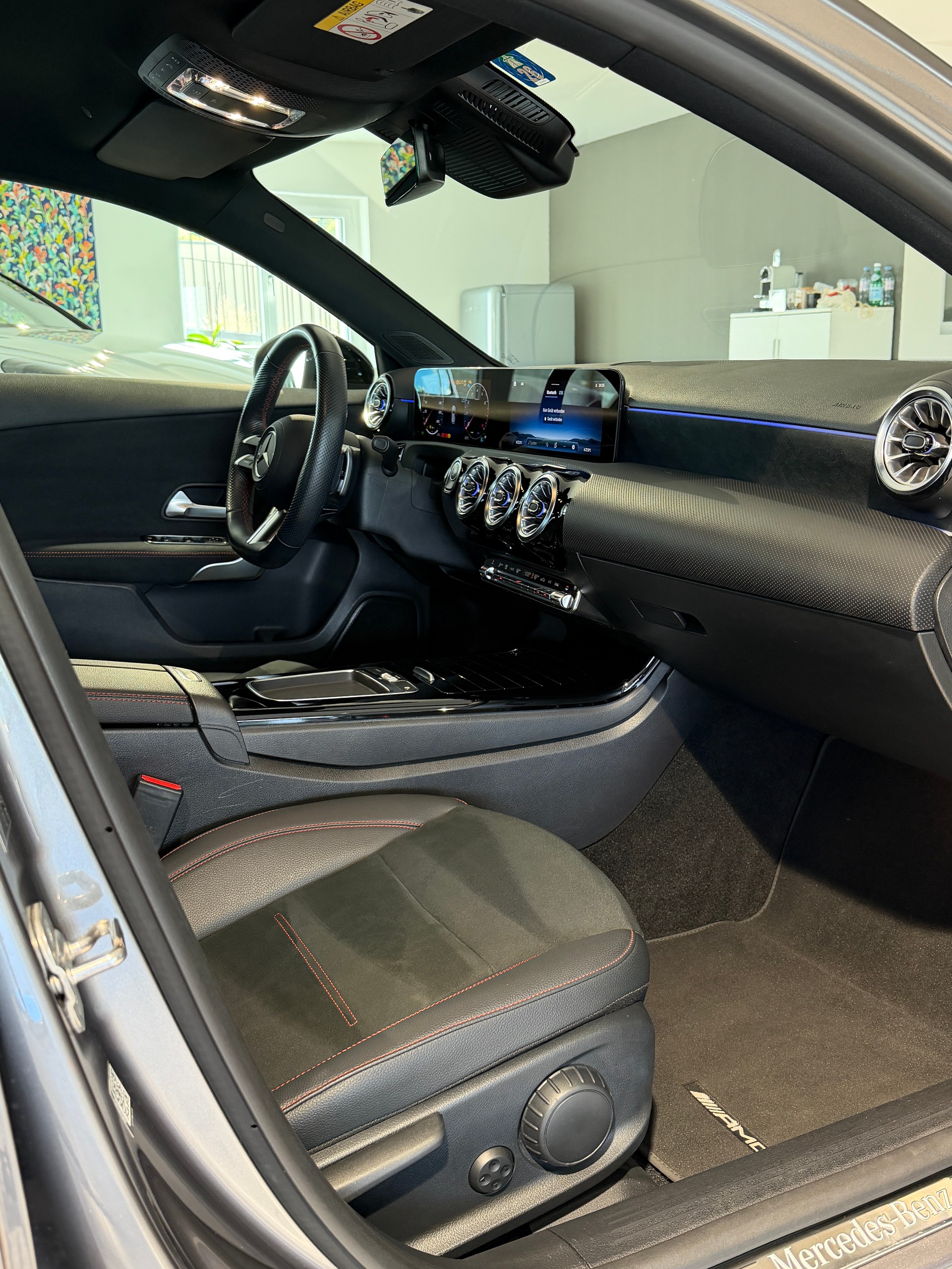 MERCEDES-BENZ A 180 Night Star AMG Line 7G-DCT-image-10