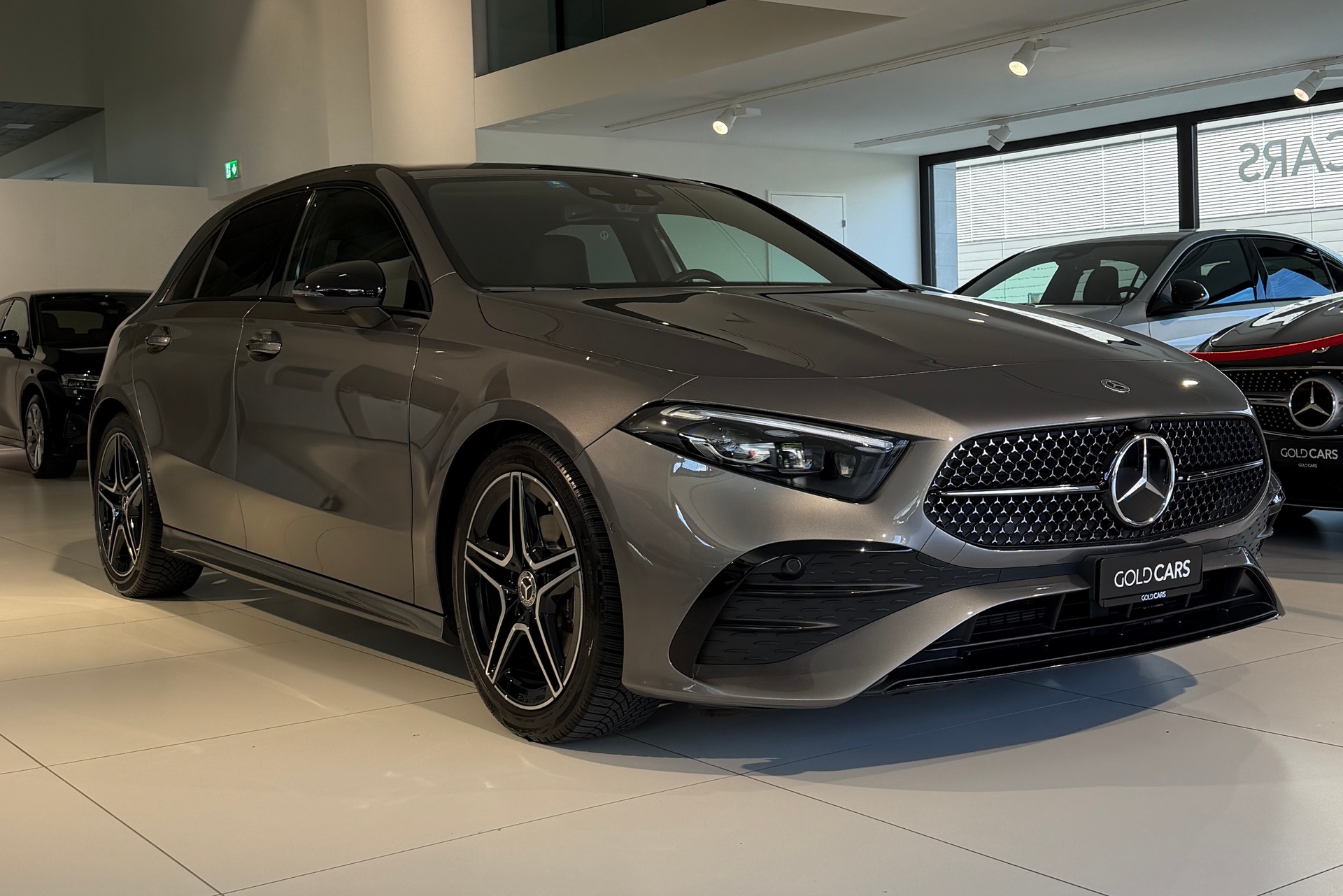 MERCEDES-BENZ A 180 Night Star AMG Line 7G-DCT-image-1