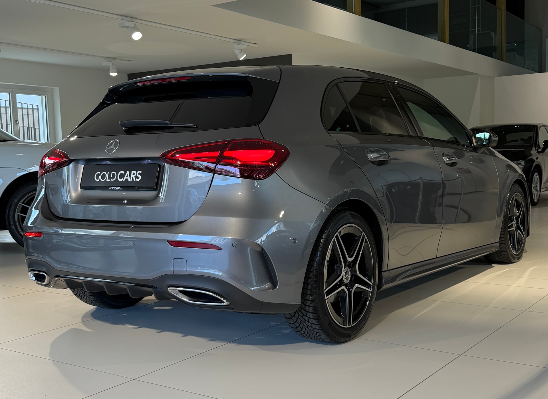 MERCEDES-BENZ A 180 Night Star AMG Line 7G-DCT-image-7