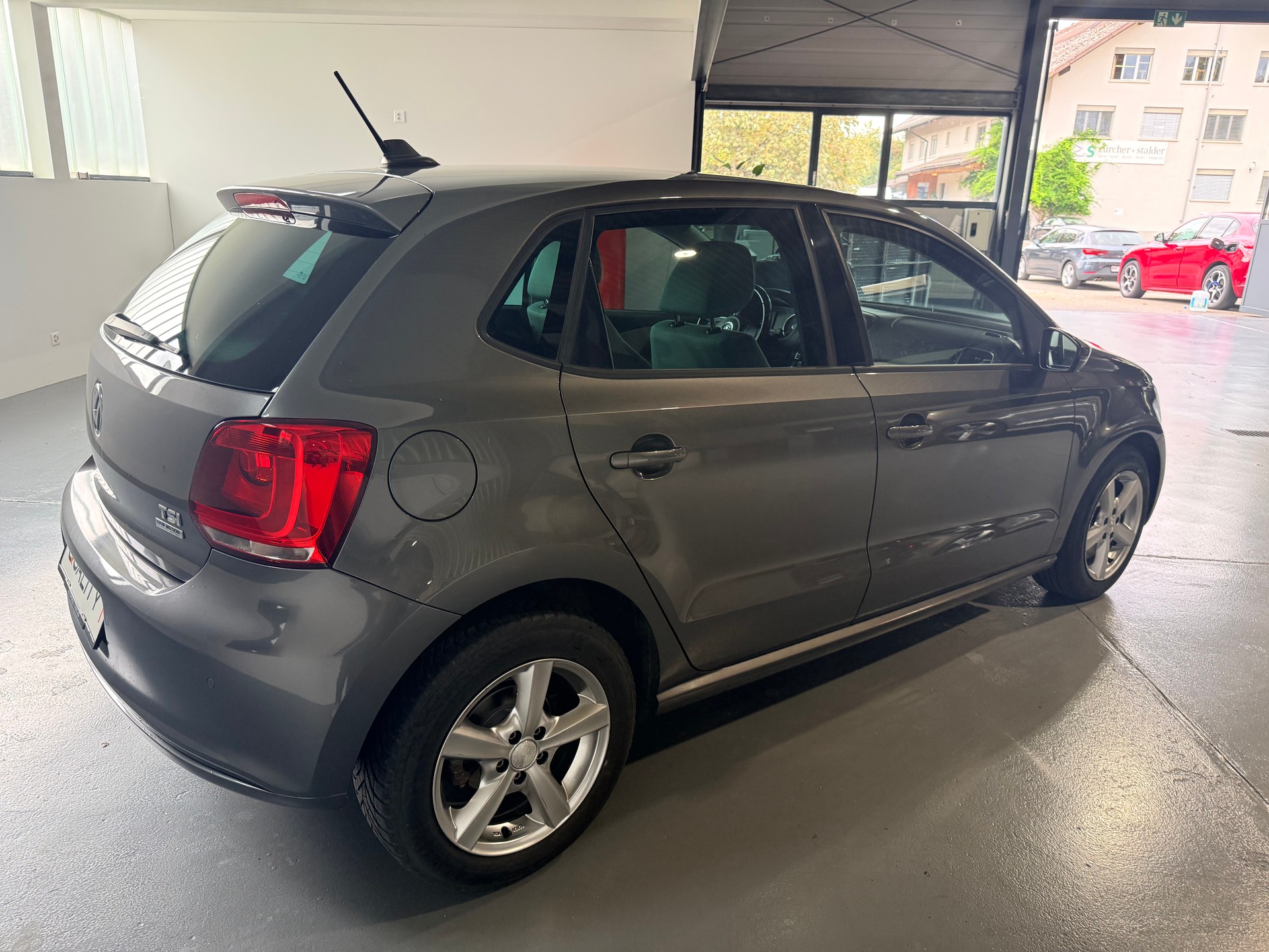 VW Polo 1.2 TSI BlueMotion Technology Design DSG-image-5