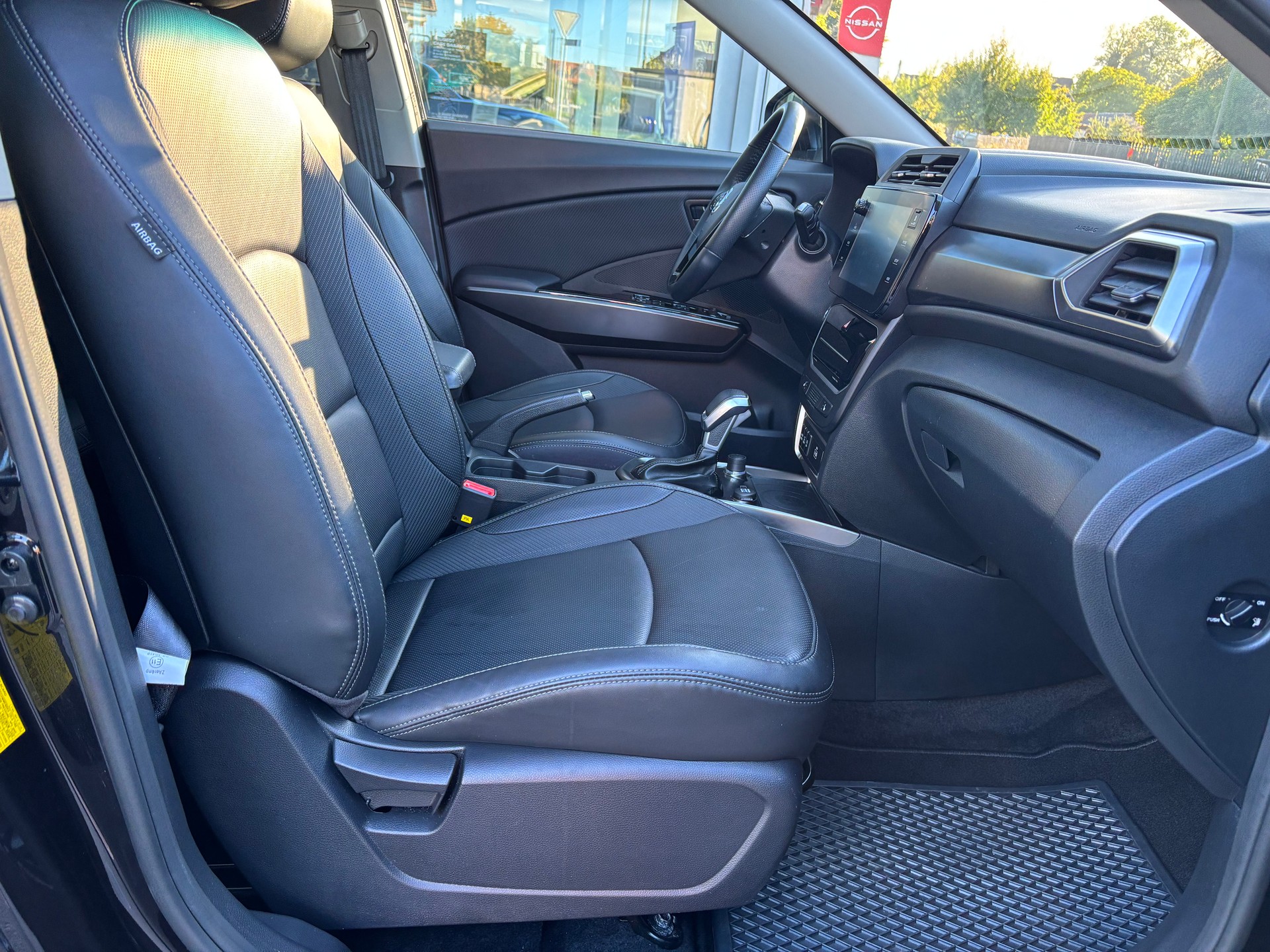 KGM-SsangYong Tivoli 1.5TGDI Tita 4WD Automat-image-9