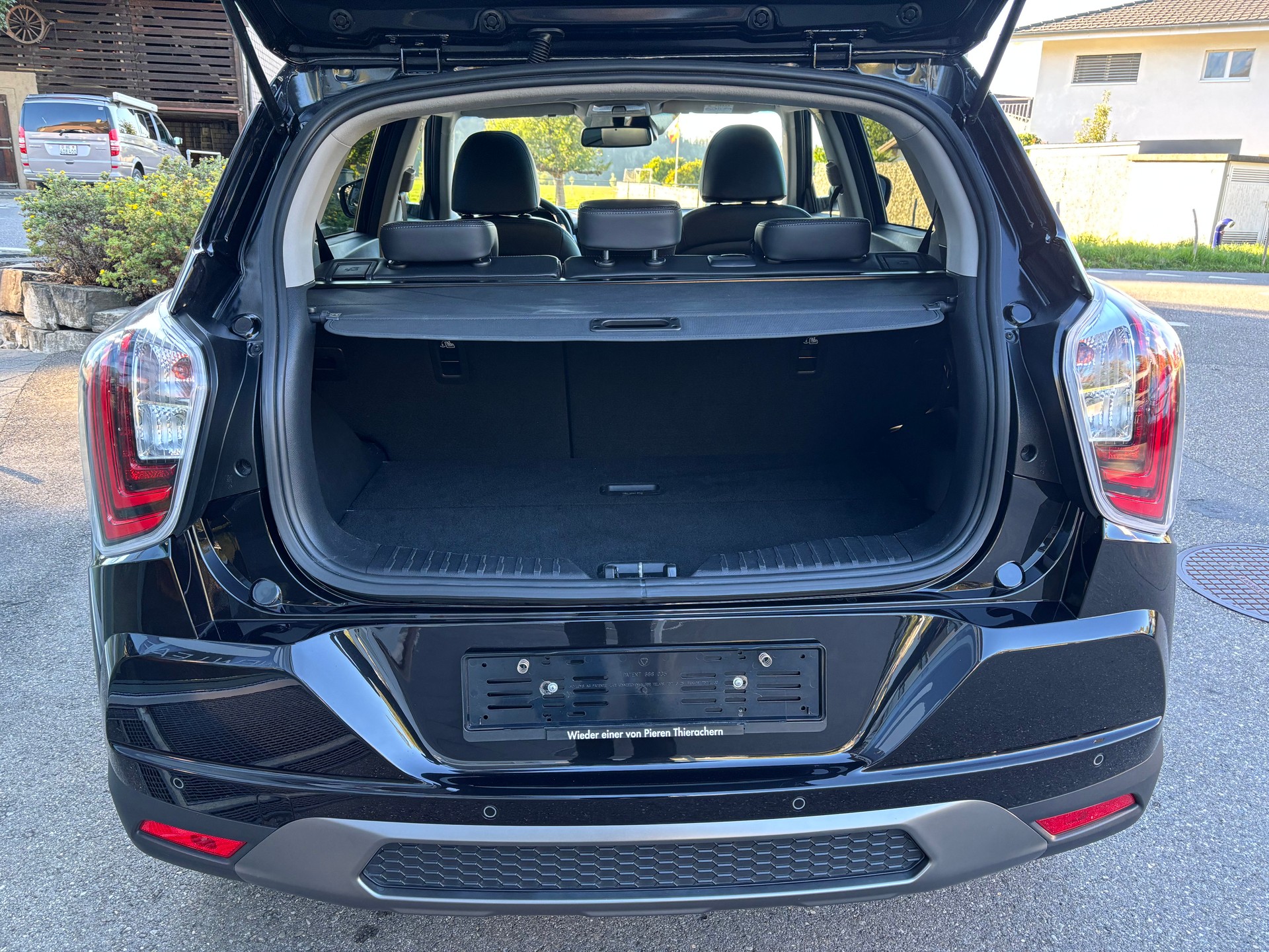 KGM-SsangYong Tivoli 1.5TGDI Tita 4WD Automat-image-4