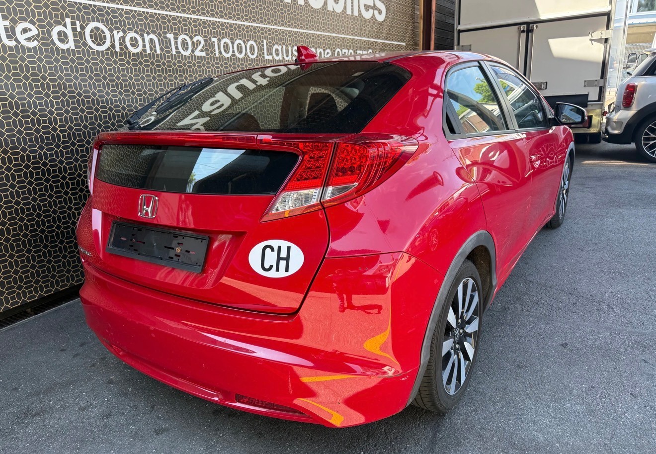 HONDA Civic 1.8i Comfort Automatic-image-4