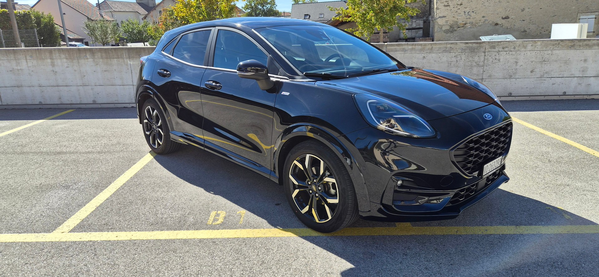FORD 1.0 EcoB Hybrid 155 ST-Line X-image-0