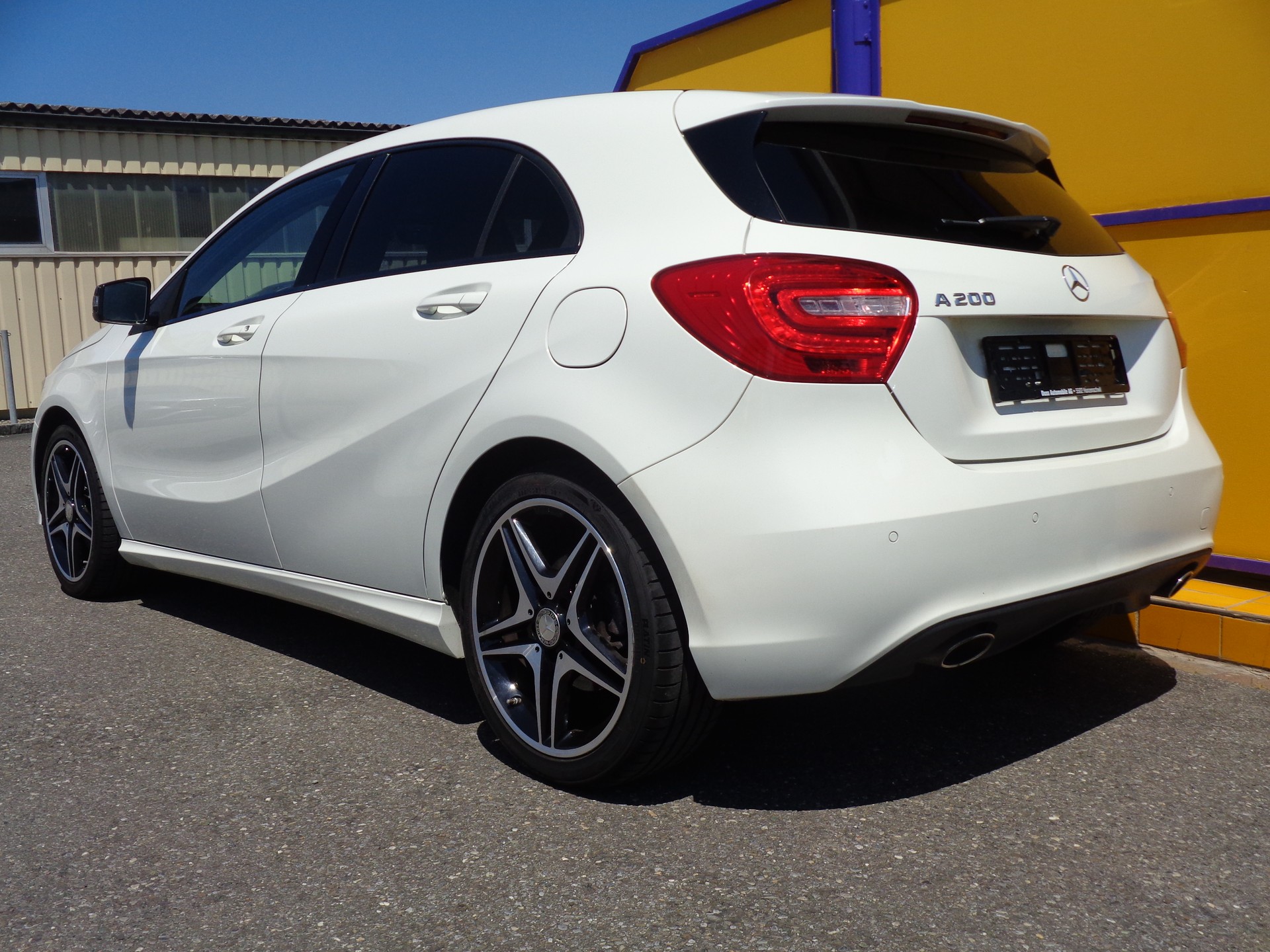 MERCEDES-BENZ A 200 Night Star 7G-DCT-image-5