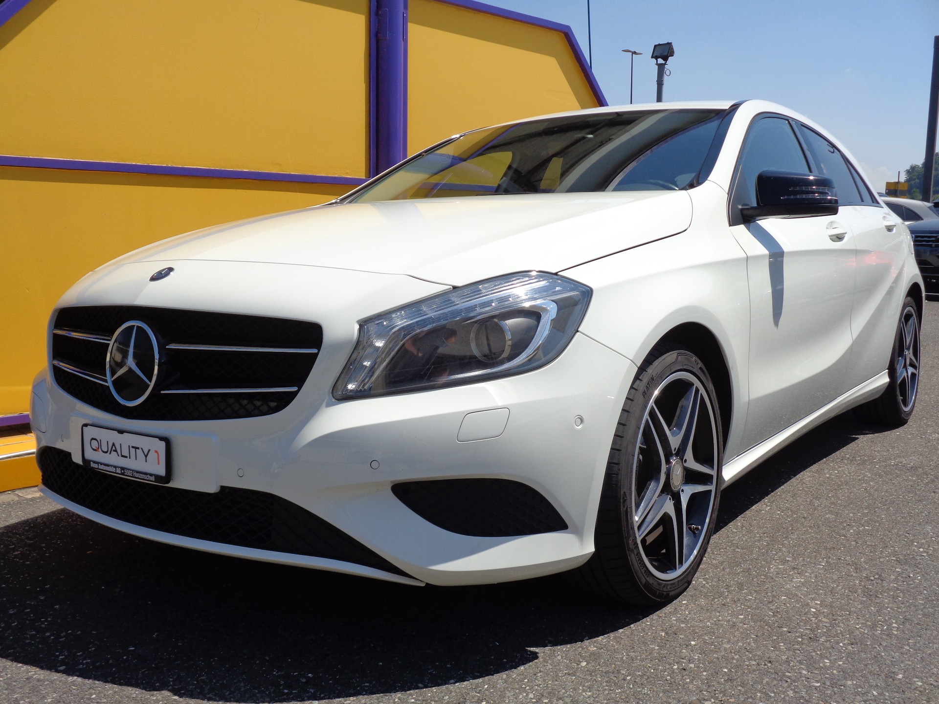 MERCEDES-BENZ A 200 Night Star 7G-DCT-image-0