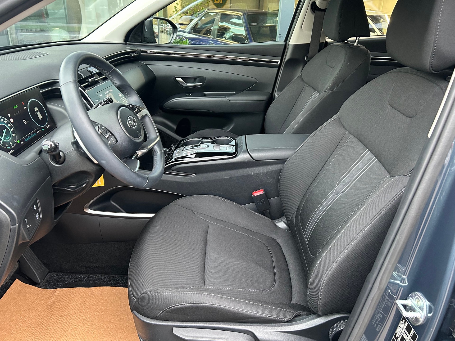 HYUNDAI Tucson 1.6 TGDI HEV Origo 2WD-image-12