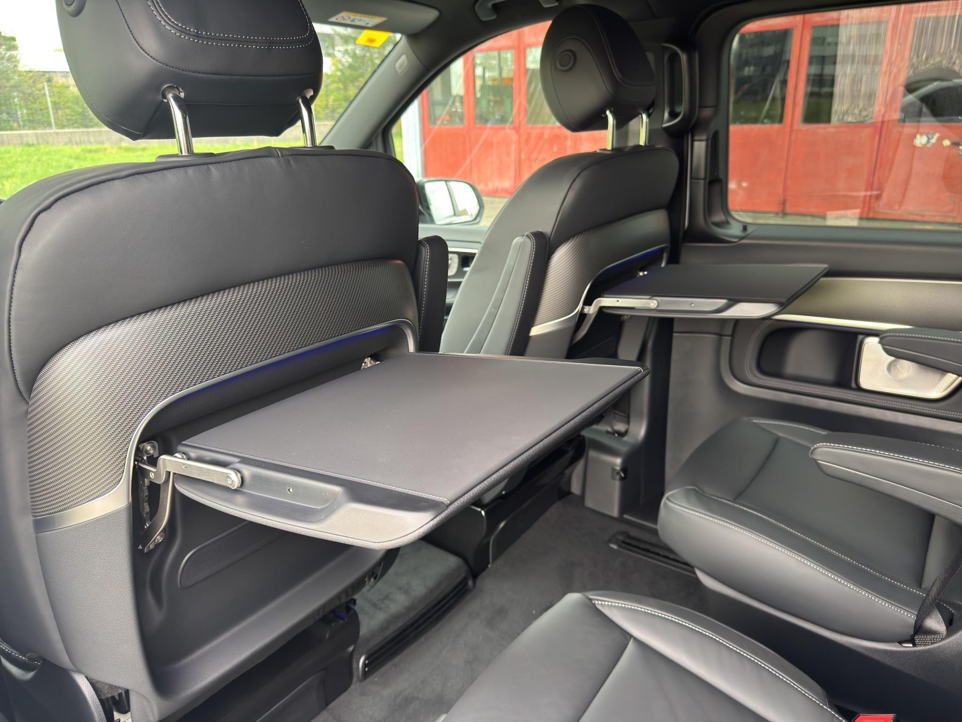 MERCEDES-BENZ V 300 d Exclusive Swiss Edition L 4Matic-image-20