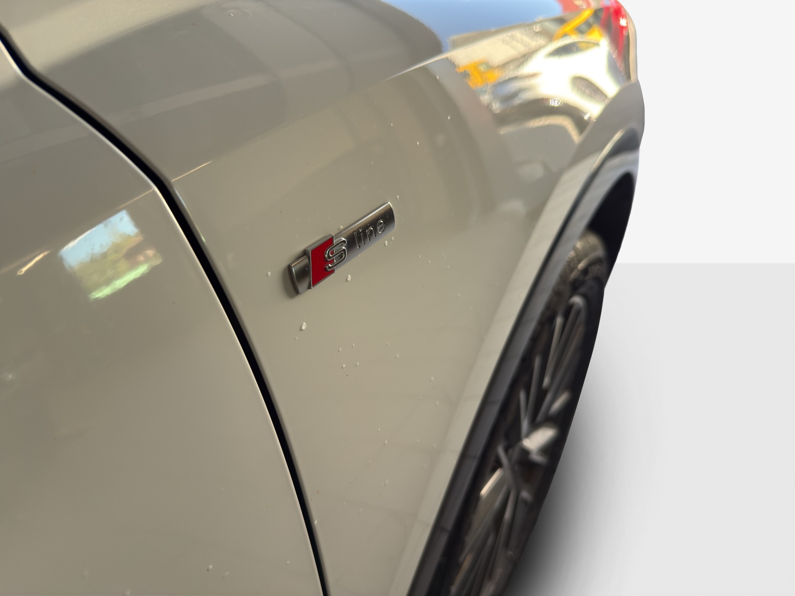 AUDI Q3 Sportback 40 TFSI S line quattro S-tronic-image-15