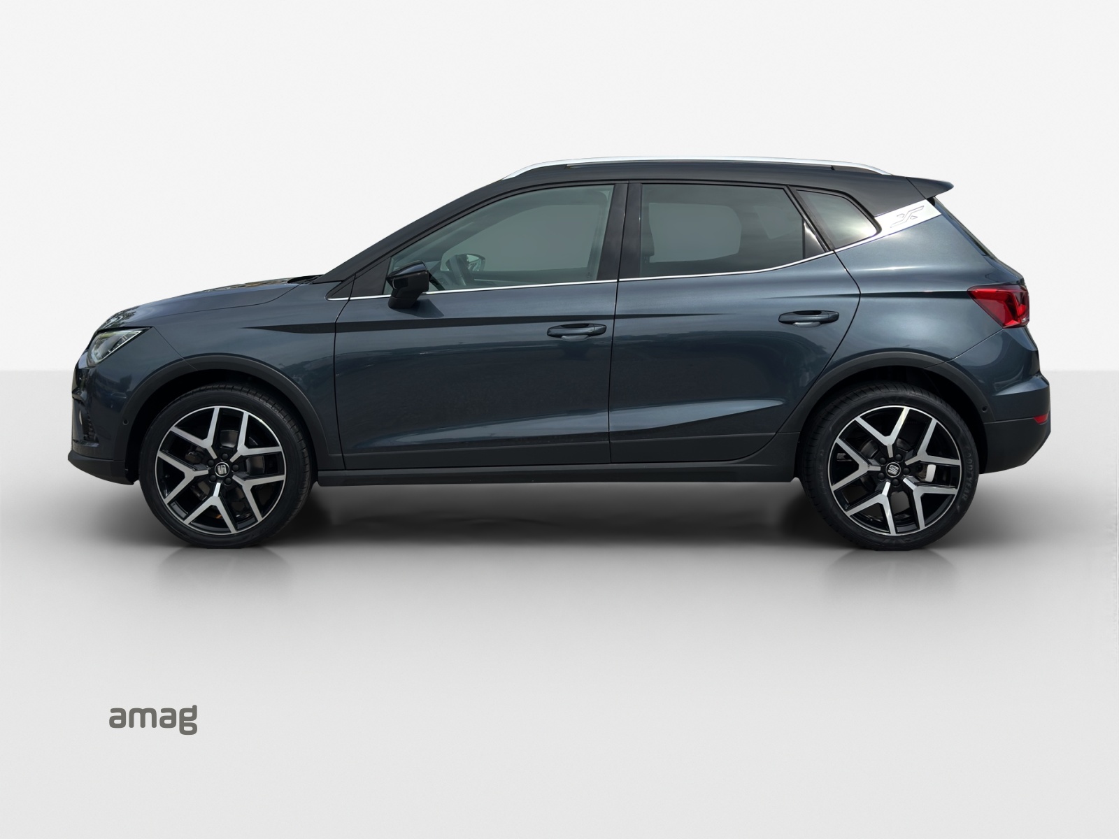 SEAT Arona 1.5 TSI Evo FR-image-1