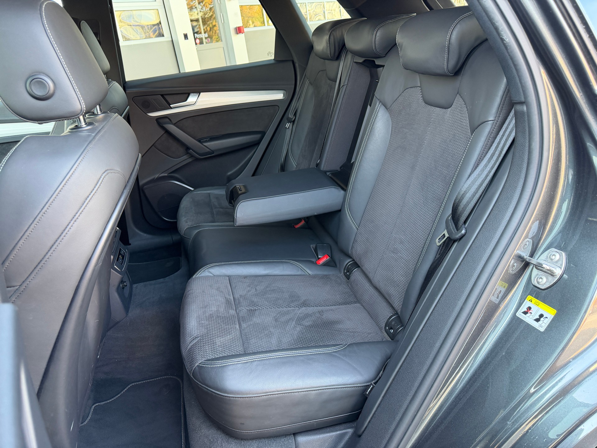 AUDI SQ5 3.0 TFSI quattro S-tronic-image-7