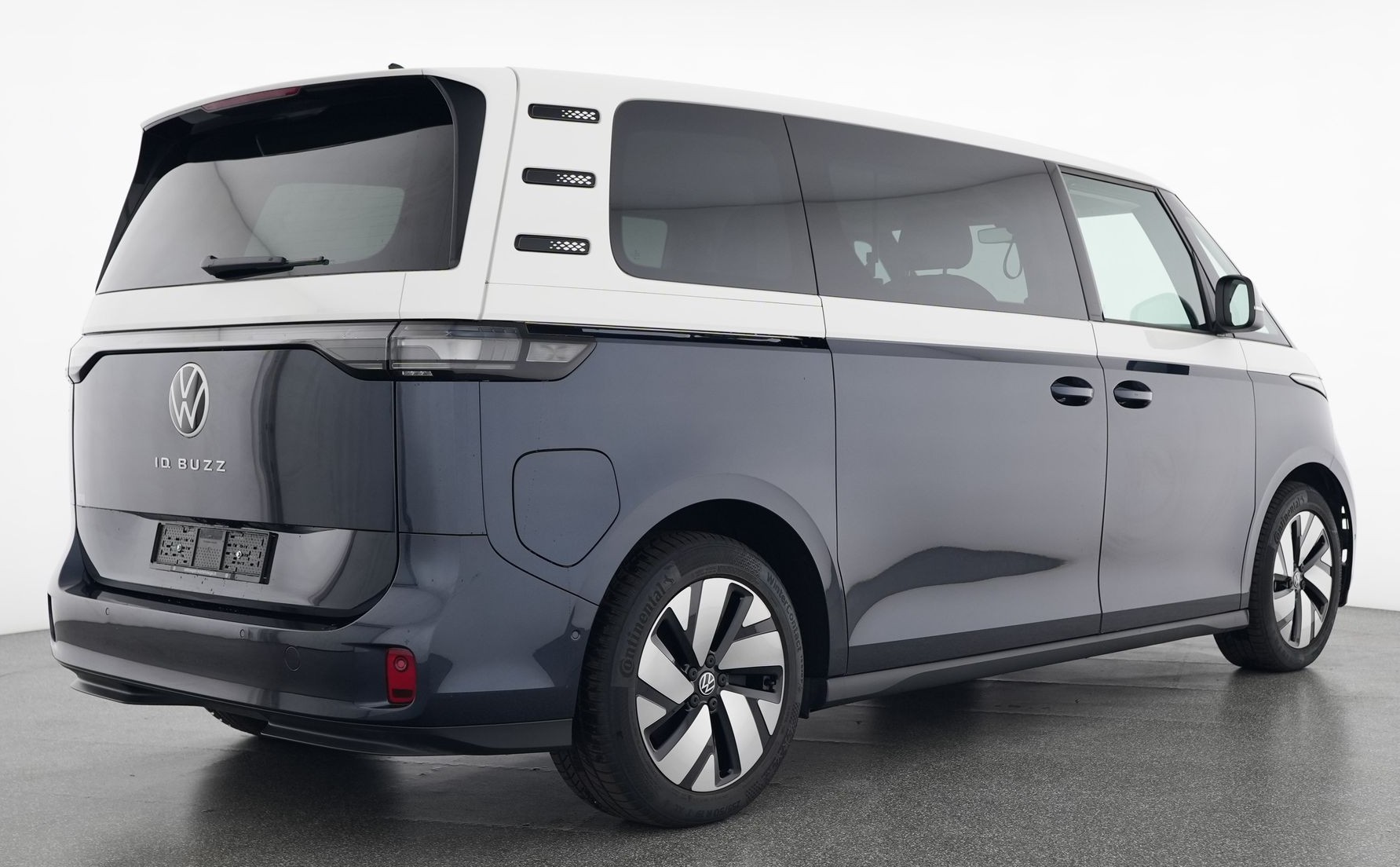 VW ID.Buzz LWB Pro mit 6-Sitzplätzen-image-3