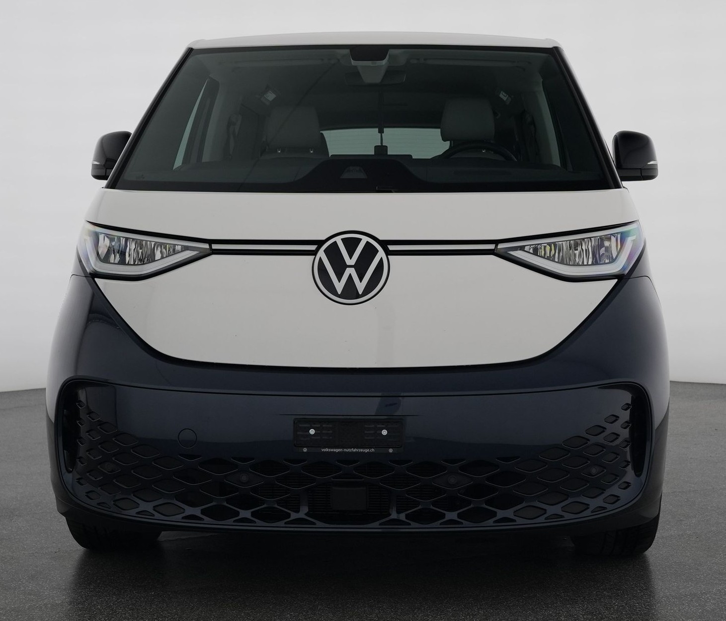 VW ID.Buzz LWB Pro mit 6-Sitzplätzen-image-5