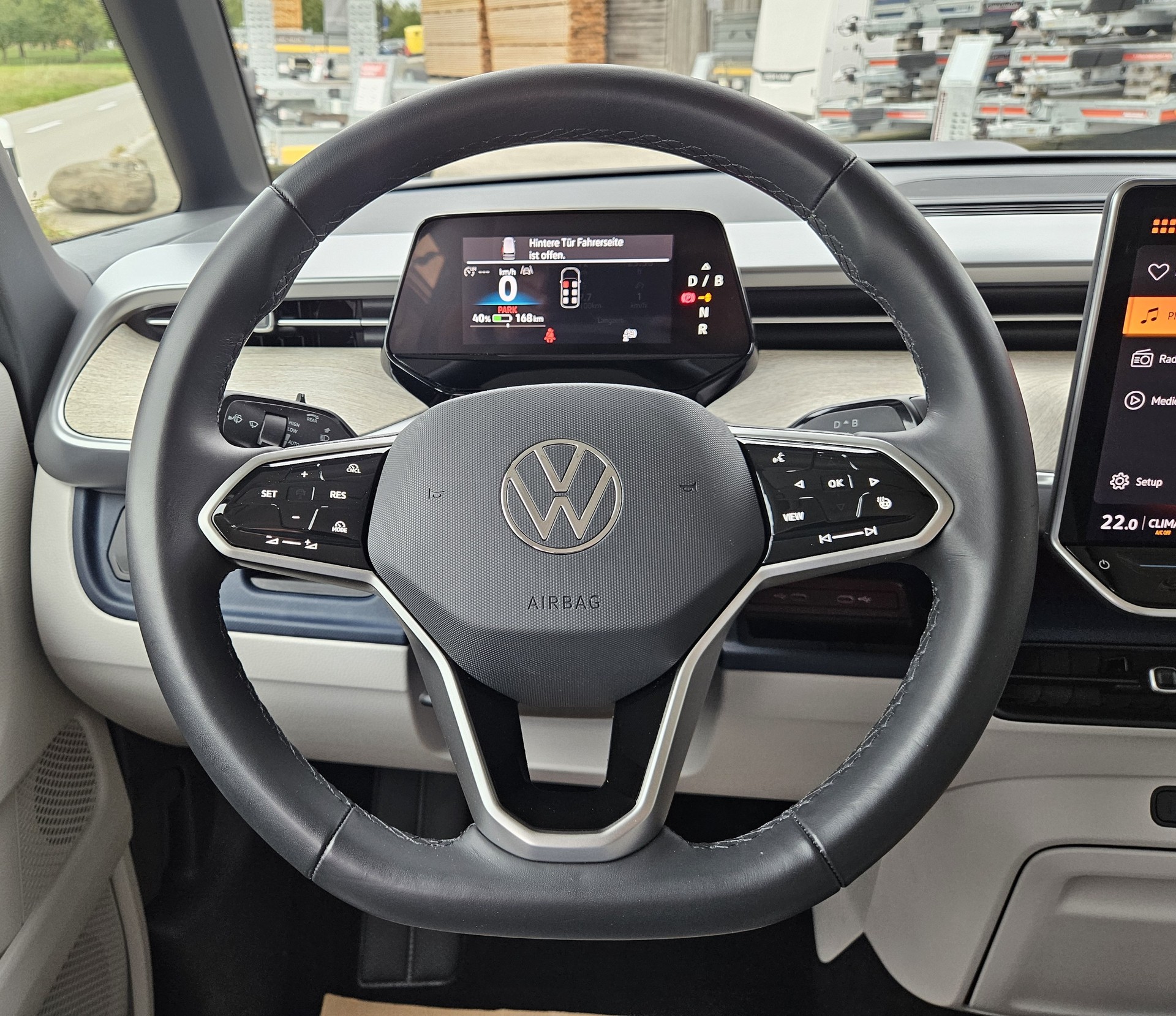 VW ID.Buzz LWB Pro mit 6-Sitzplätzen-image-13