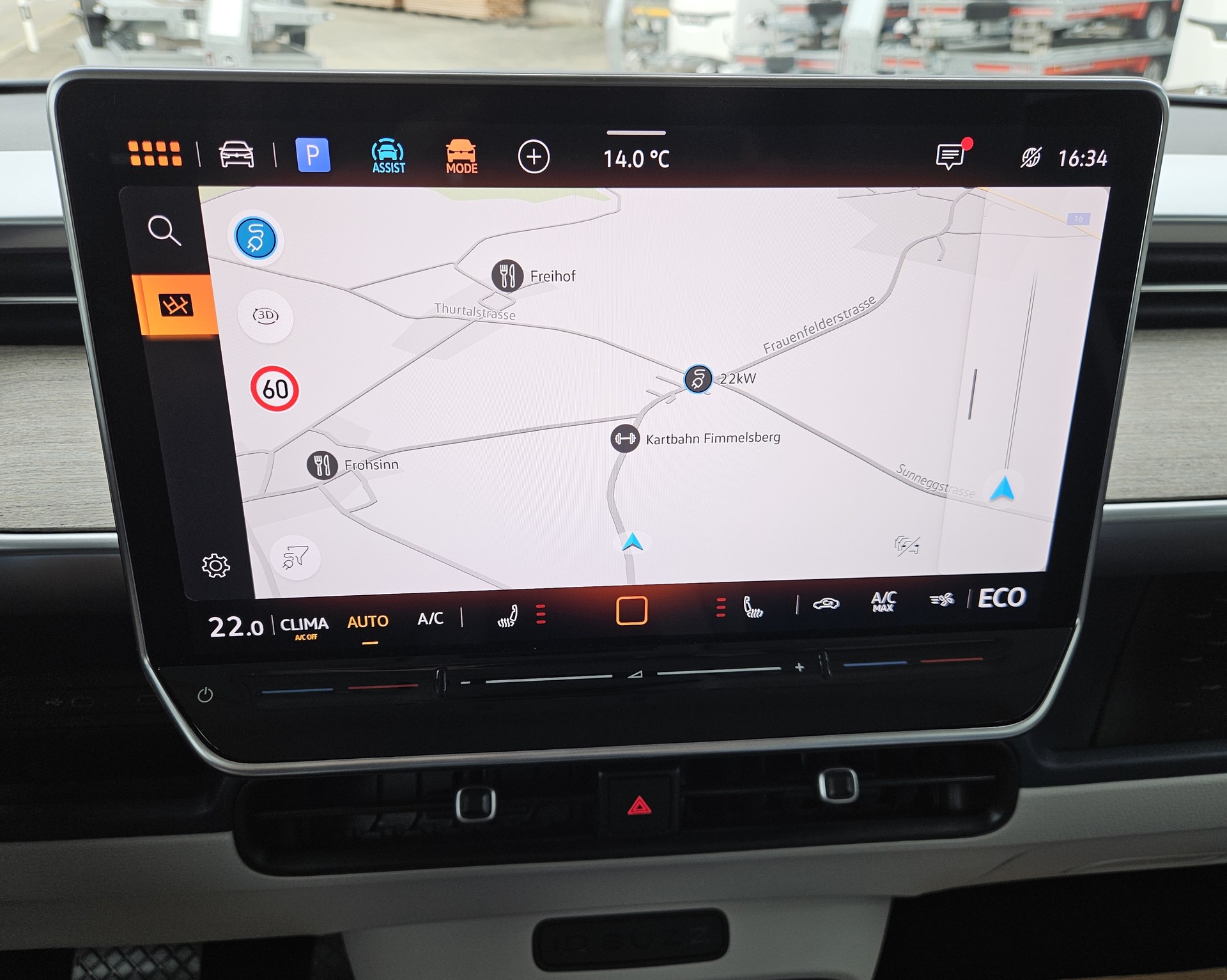 VW ID.Buzz LWB Pro mit 6-Sitzplätzen-image-18