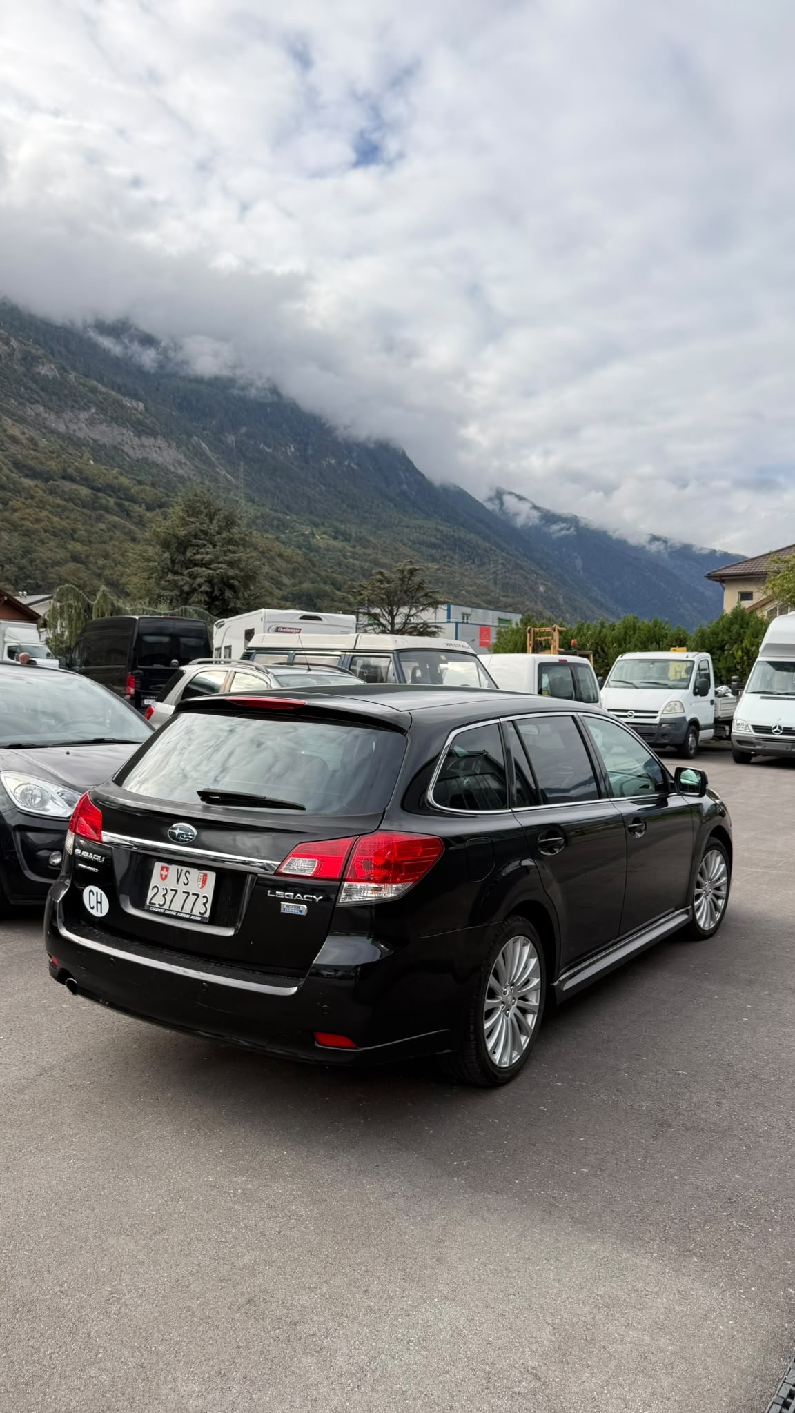 SUBARU Legacy 2.0D Limited S AWD-image-1