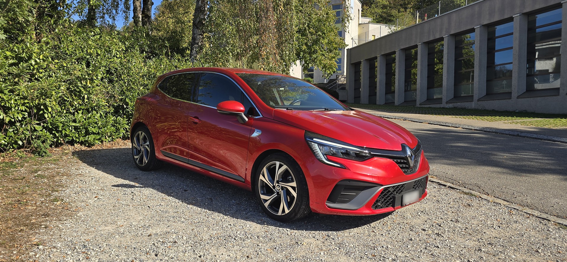 RENAULT 1.6 E-Tech Intens-image-0