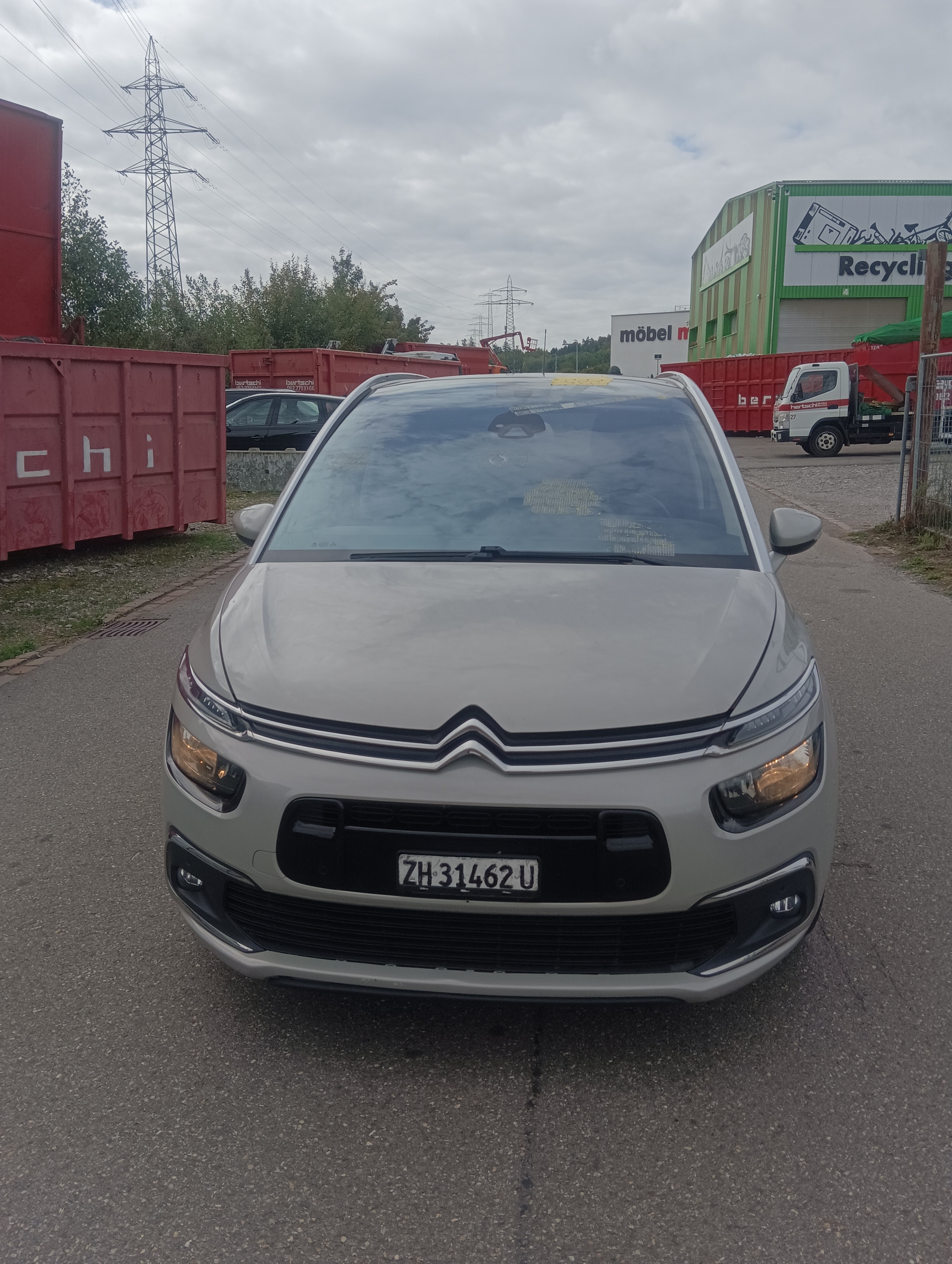 Car photo