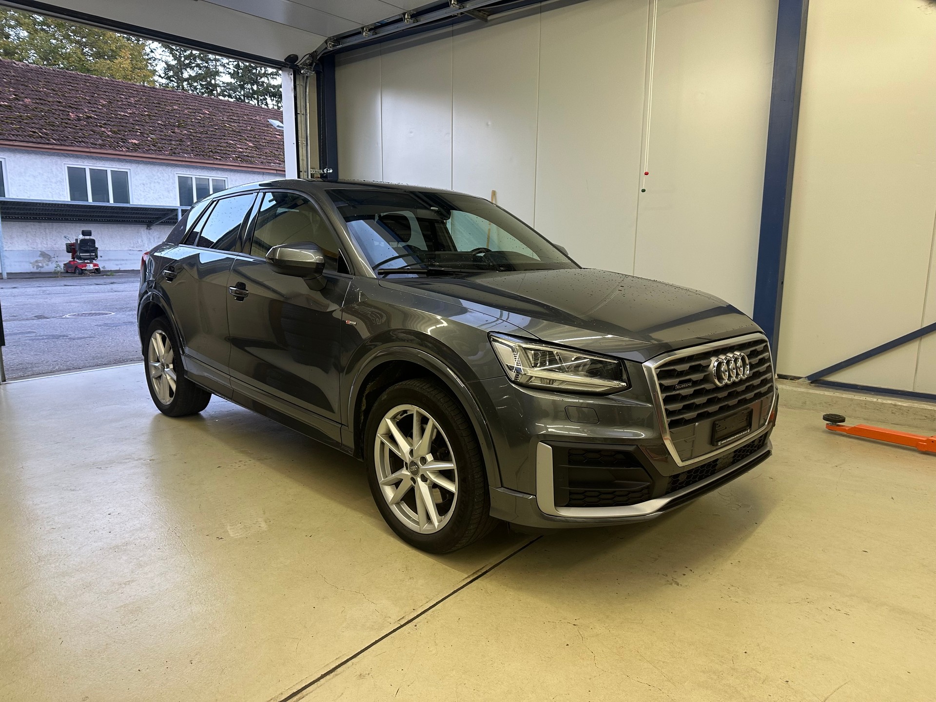 AUDI Q2 2.0 TDI quattro S-tronic-image-0