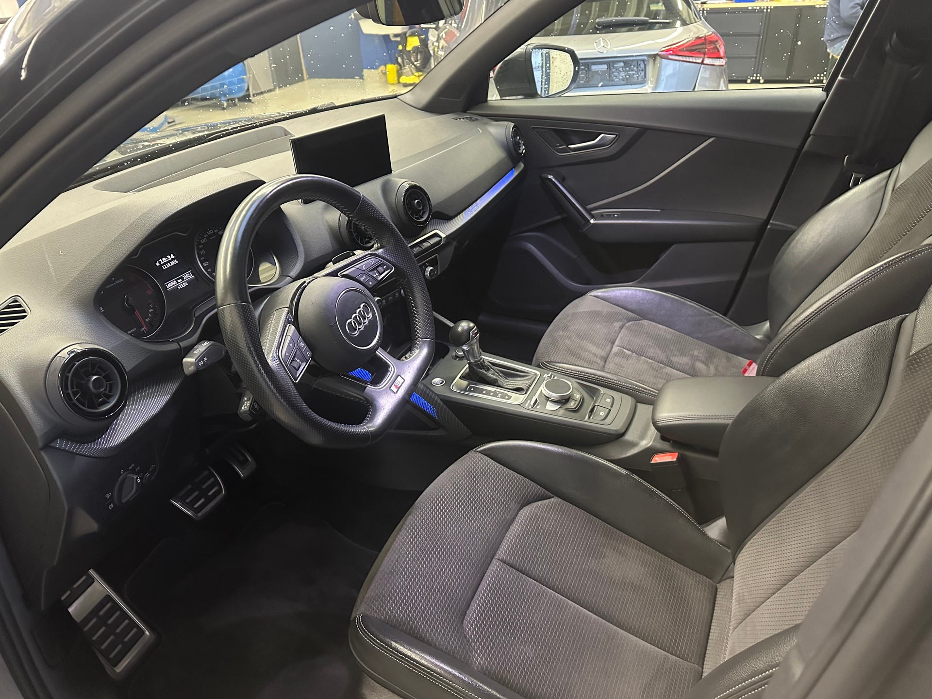 AUDI Q2 2.0 TDI quattro S-tronic-image-7