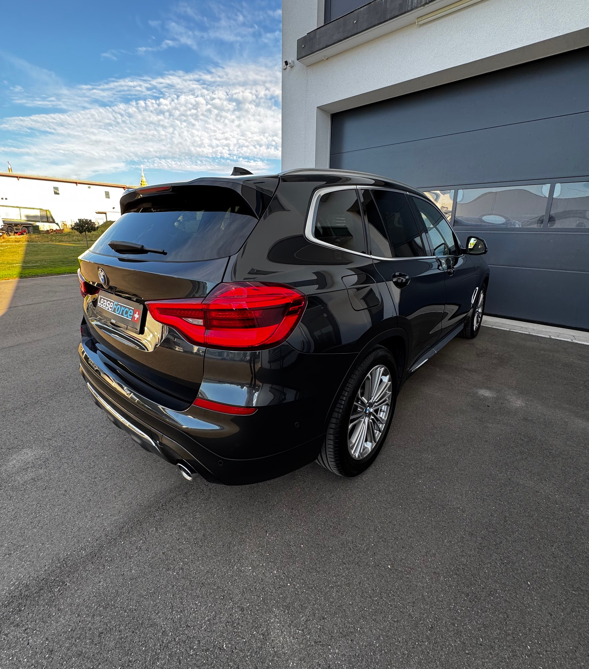 BMW X3 xDrive 30d Individual Luxury Line Steptronic-image-6