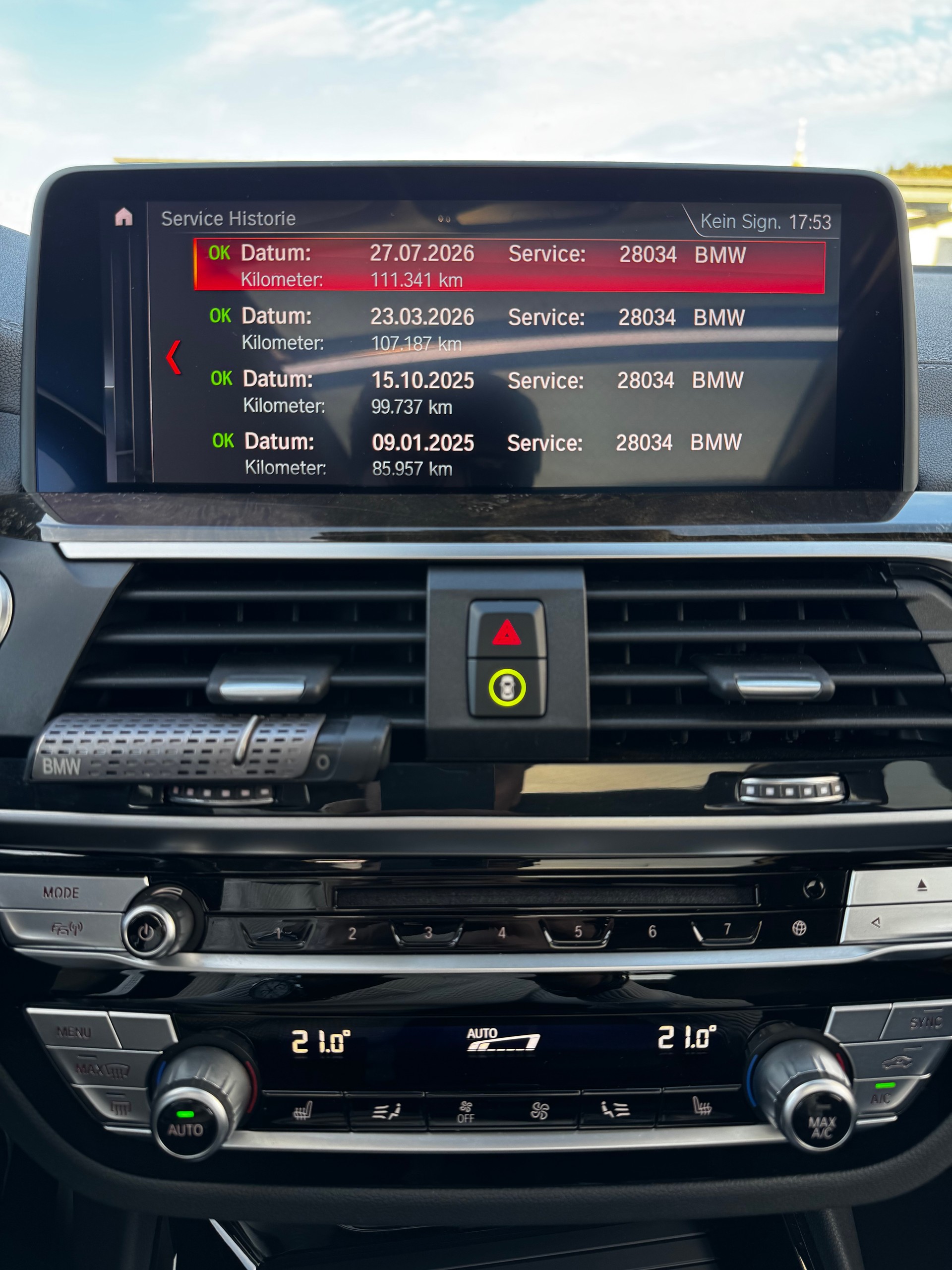 BMW X3 xDrive 30d Individual Luxury Line Steptronic-image-15