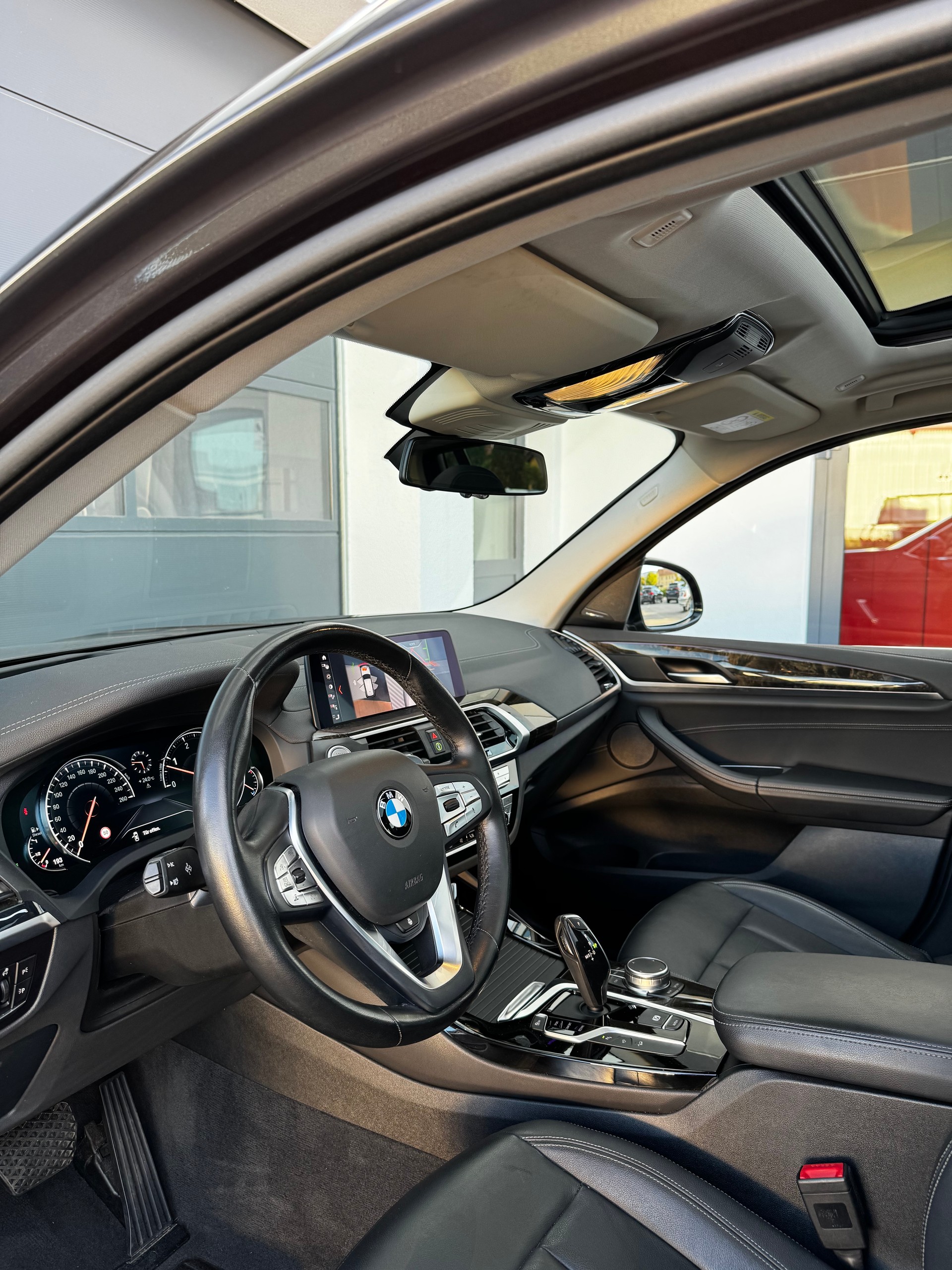BMW X3 xDrive 30d Individual Luxury Line Steptronic-image-8