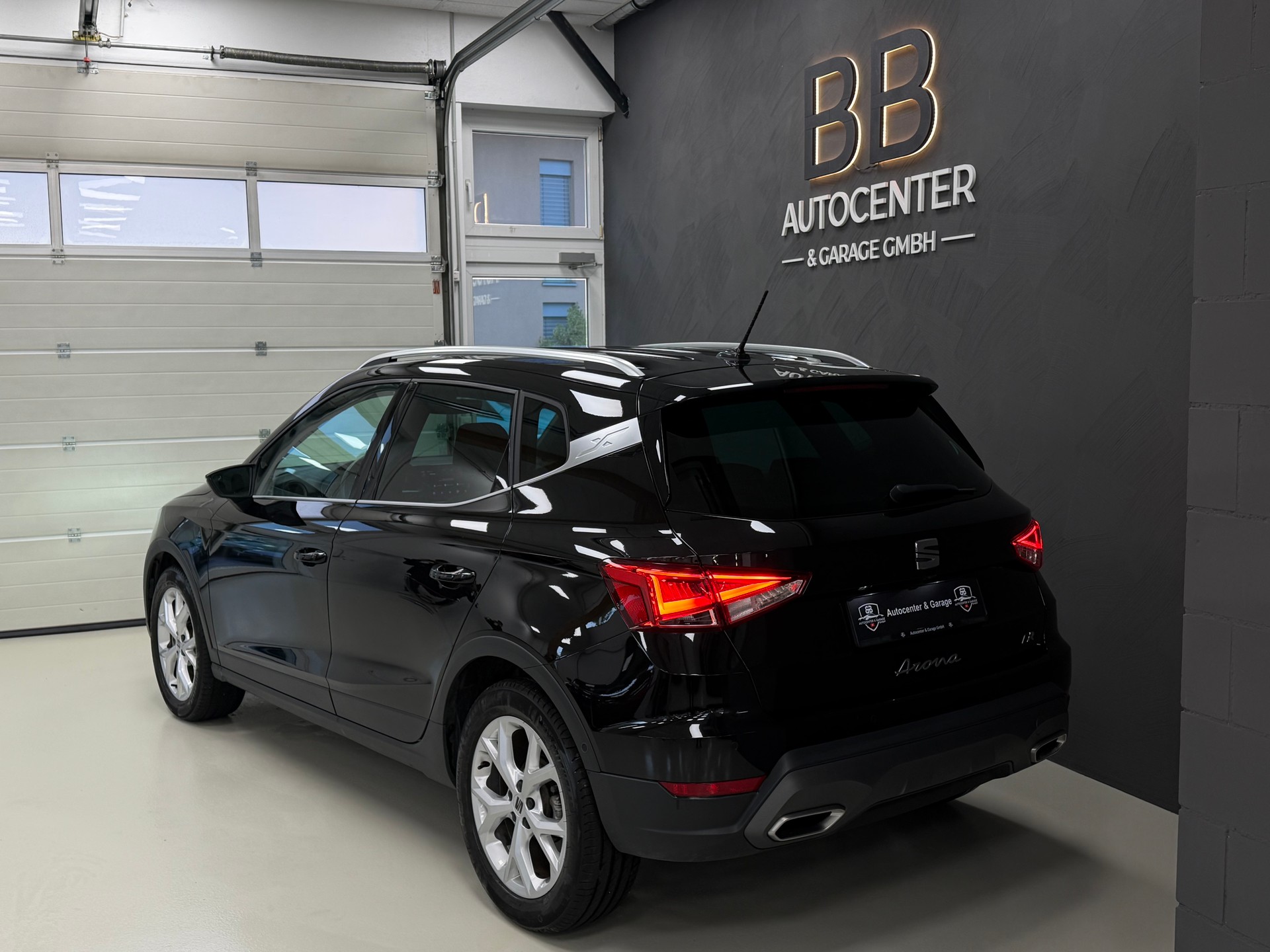 SEAT Arona 1.0 TSI Eco Hola FR DSG °° 5 Jahre / 100'000 KM Werksgarantie °°-image-5