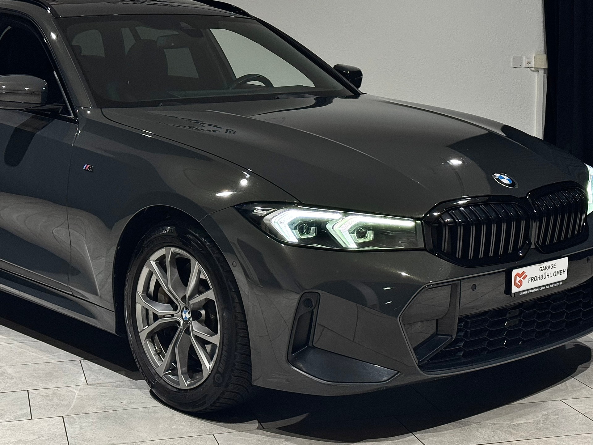 BMW 330i Touring xDrive Steptronic M Sport Pro | 1.Hand | CH |-image-24