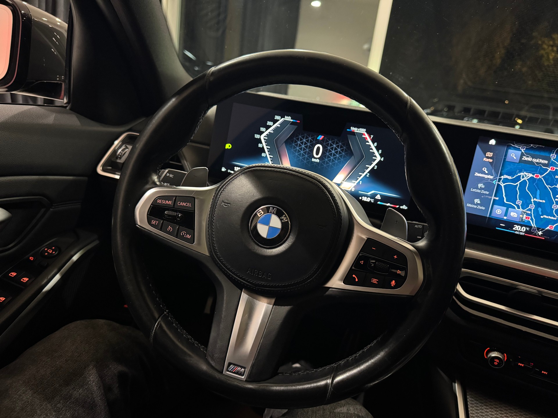 BMW 330i Touring xDrive Steptronic M Sport Pro | 1.Hand | CH |-image-26
