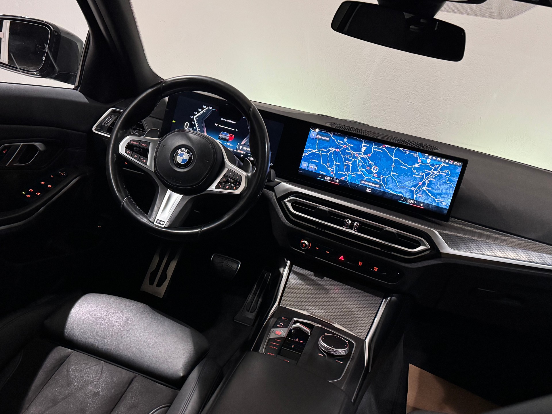 BMW 330i Touring xDrive Steptronic M Sport Pro | 1.Hand | CH |-image-14