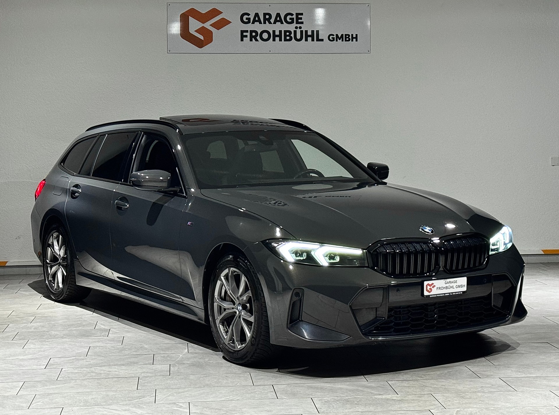 BMW 330i Touring xDrive Steptronic M Sport Pro | 1.Hand | CH |-image-2