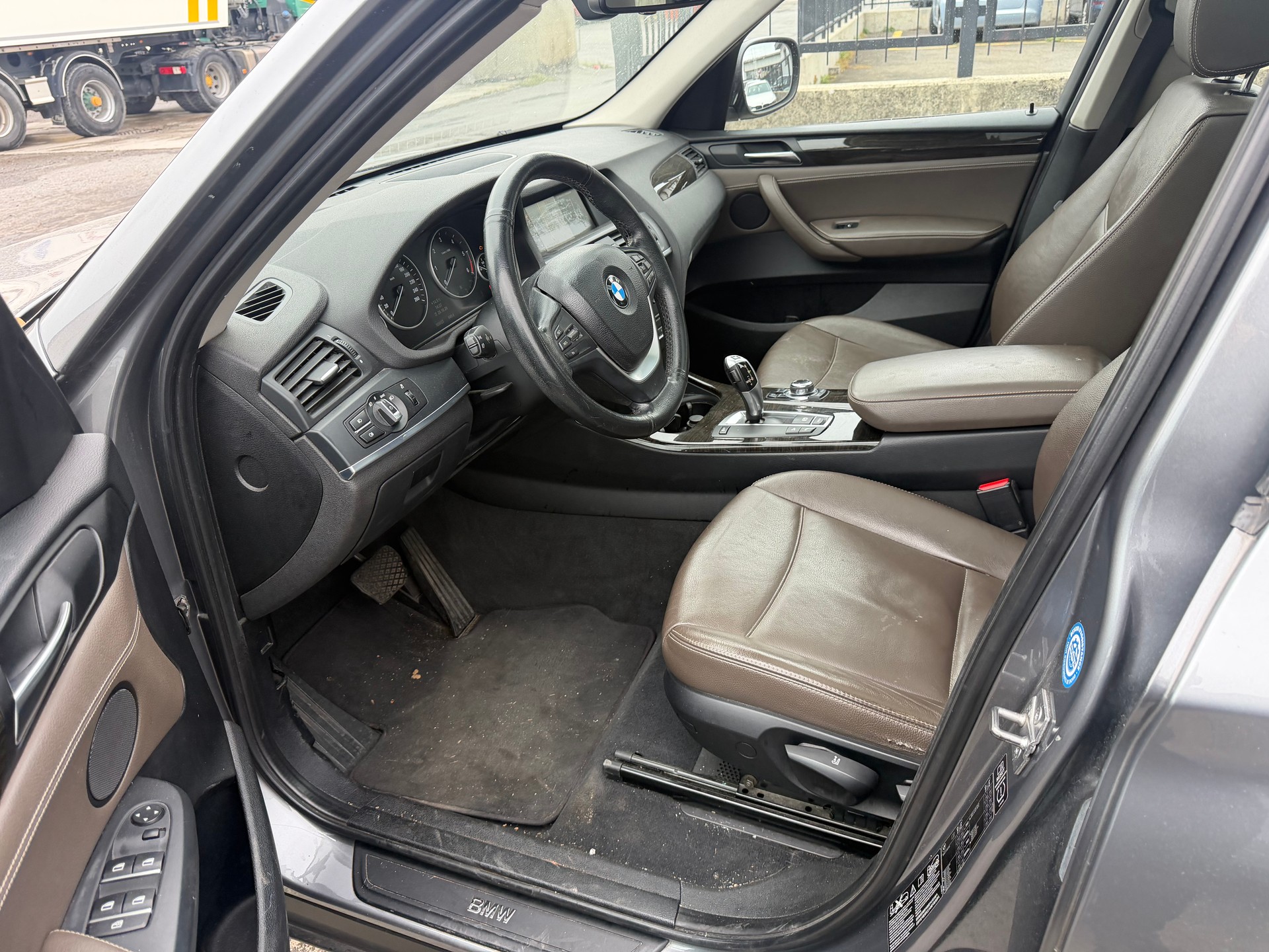 BMW X3 xDrive 20d Steptronic-image-10