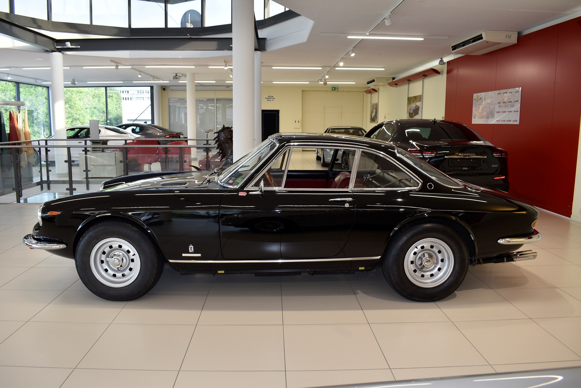 FERRARI 365 GTC-image-5