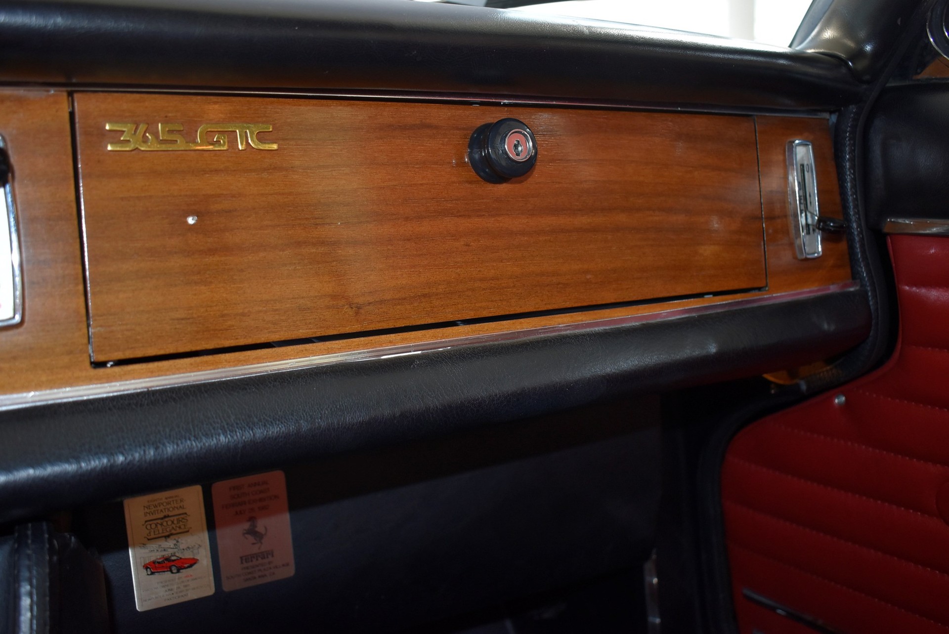 FERRARI 365 GTC-image-15