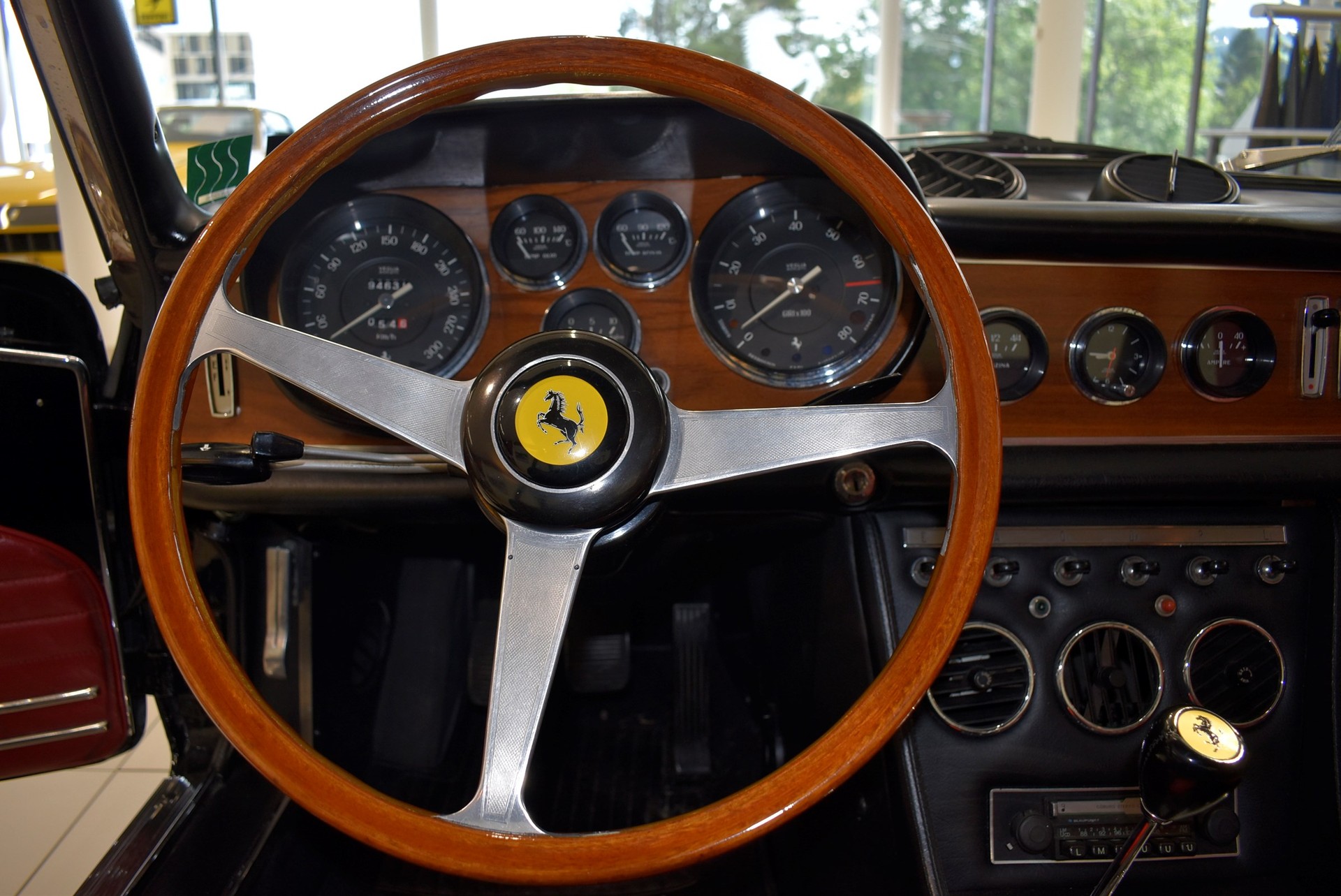 FERRARI 365 GTC-image-16