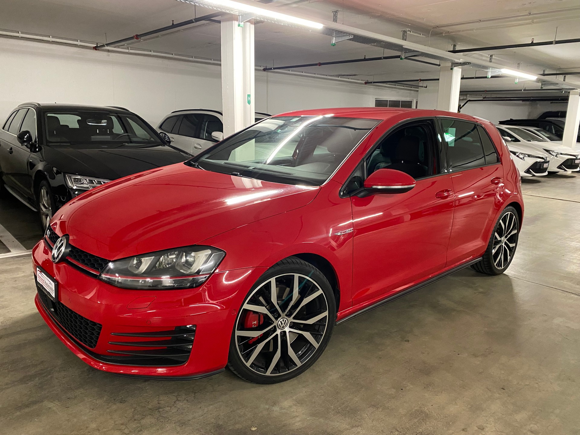 VW Golf 2.0 TSI GTI Performance DSG-image-0