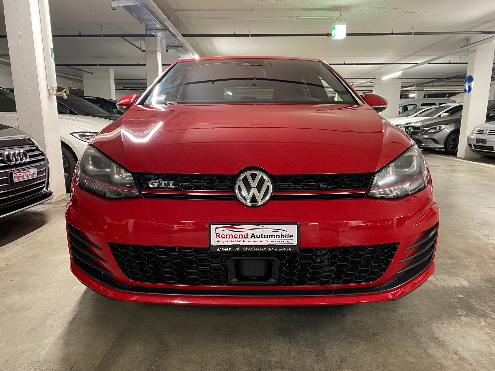 VW Golf 2.0 TSI GTI Performance DSG-image-2